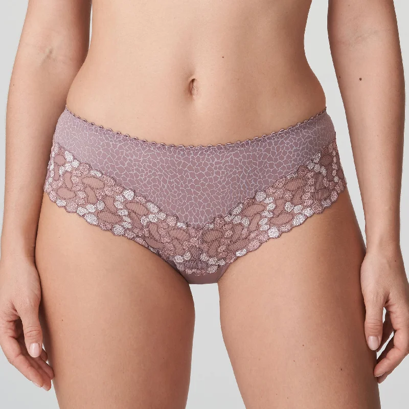 moisture-wicking mesh panties for intense workoutsPrima Donna Luxury Thong-Hyde Park-Taupe(Sabia)