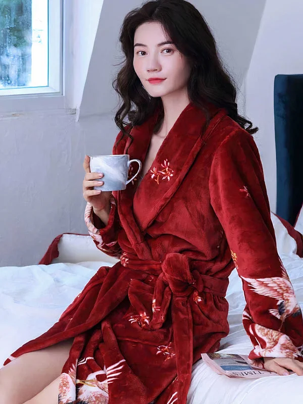 women's pajamas for those who cherish softnessRobe de Chambre Polaire Femme Imprimé Oiseaux "Rouge"