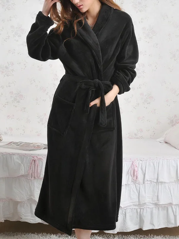 women's pajamas with pocketsRobe de Chambre Longue Polaire Femme "Noir"