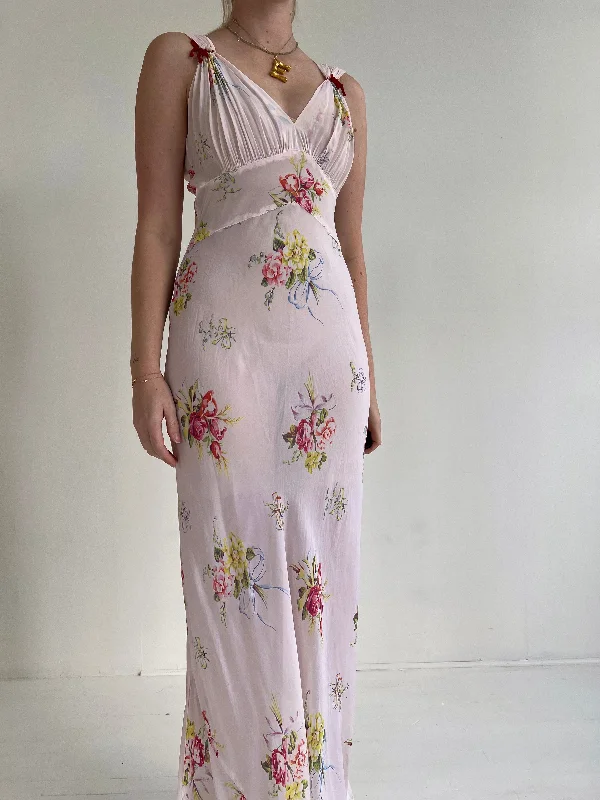 women's pajamas for those who love to dream1930's Pink Floral Bouquet and Bow Print Chiffon Slip Dress