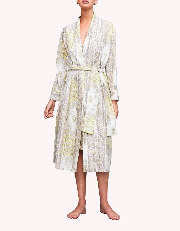 women's pajamas for all-night comfortSilk Robe Favora