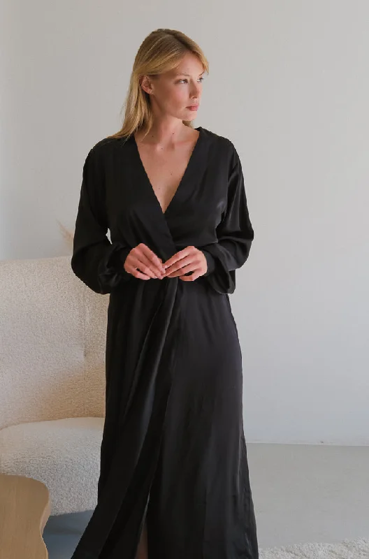 women's pajamas with a fitted designSilk Long Robe with Cuffs